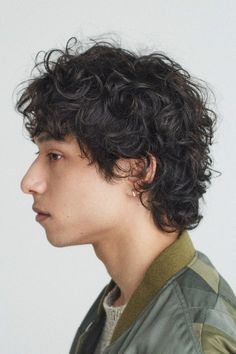 Japanese Curly Hair Men, Short Layered Curly Hair Men, Mod Haircut Mens Curly, Curly Mod Haircut Men, Short Wavy Mens Haircut, Very Short Curly Hair Men, Curly Short Hair Men Haircuts, Curly Curtains Men, 2c Curly Hair Men