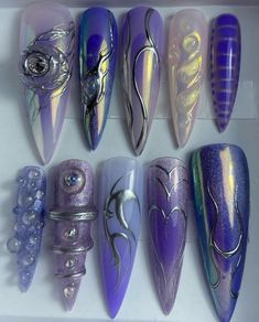 Design Cool Ongles, Y2k Purple Nails, Aespa Nails, Cyberpunk Nails, Drag Nails, Monster High Nails, Alternative Nails, Monster Nails, Trends Nails