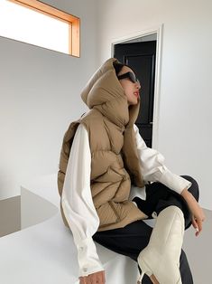 465209344-1 Oversized Puffer Coat, Oversized Puffer, Duck Down Jacket, Middle Age Fashion, Korean Fashion Casual, Vest Women, Hooded Vest, White Duck, Sleeveless Jacket