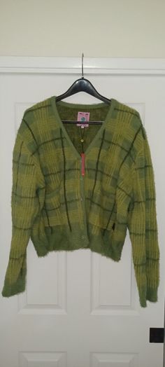 New Green Cardigan, Brands Outlet, Nirvana, Sweater Outfits, Seattle, Women Accessories, Things To Sell, Clothes For Women, Green