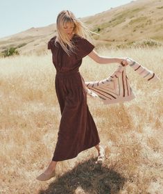 Charlotte Maxi Dress Marine Layer, Fall Weather, Sweater Pants, Vintage Accessories, Short Pants, Midi Length, Sport Outfits, Jumpsuit Dress, New Dress