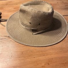 Never Worn Cute Canvas Hat From Pet & Smoke Free Home Khaki Fedora Sun Hat For Outdoor, Vintage Adjustable Khaki Hat, Bass Pro Shop Hat, Chanel Glasses, Bass Pro Shop, Canvas Hat, Hunting Girls, Gray Cap, Pink Camouflage