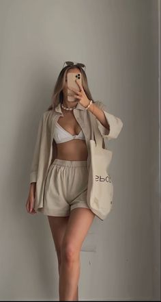 Summer Outfit Women Casual, Summer Outfits Neutral Colors, Travel Abroad Outfits Summer, Semiformal Wedding Guest Attire, Outfit For Pool Day, Outdoor Dinner Outfit Summer, Trendy Shoes 2023 Summer, European Style Outfits Summer, Lake Fits Aesthetic