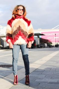 Spring is in the Air | Indian Girl in Poland Comfy Winter, Comfy Outfits Winter, Looks Chic, Fur Coat, That Look, Winter Outfits