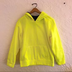 Nwot Starter Neon Yellow Sweatshirt Hoodie Size: Xl Color: Neon Yellow, Gray Interior Brand: Starter Yellow Sweatshirt, Gray Interior, Neon Yellow, Colorful Hoodies, Sweatshirt Hoodie, Green Yellow, Neon, Womens Tops, Sweatshirts Hoodie