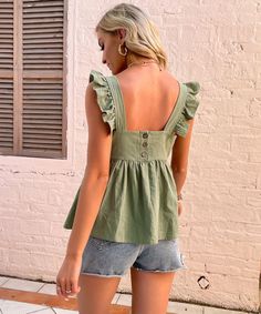 Spring Solid Color Square Neck Top, Chic Solid Color Summer Tops, Summer Khaki Solid Color Tops, Solid Color Summer Tops For Day Out, Solid Color Tops For Summer Day Out, Square Neck Tops For Beach In Spring, Sleeveless Light Green Summer Tops, Solid Color Square Neck Top For Summer, Green Solid Color Beach Top