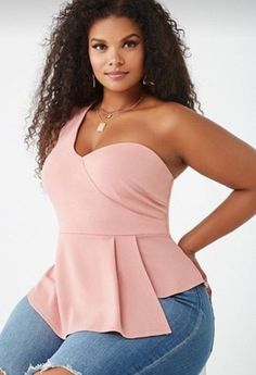 Striped Tube Top, Plus Size Beauty, Looks Chic, One Shoulder Tops, Curvy Outfits