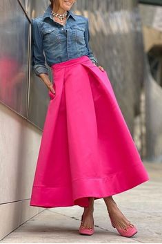 Pink Skirt Outfits, Best Winter Outfits, Muslimah Fashion Outfits, Midi Skirts, Pink Skirt, Elegant Shirt, Bilbao, Winter Style