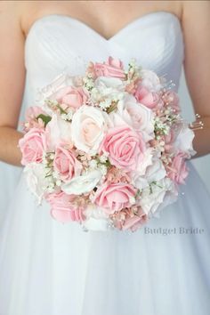 Wedding Bouquets Pink And White Roses, Light Pink Flower Wedding Decor, Pink Roses For Wedding, Bouquet For Wedding Brides, Blush Pink Wedding Bouquet Ideas, Light Pink White And Gold Wedding, Pink Southern Wedding, Wedding Bouquets Roses Pink, Pink And Ivory Wedding Bouquet