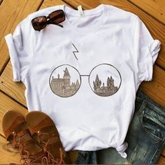 Harry Potter Graphic Tees, Citate Harry Potter, Stile Harry Potter, Harry Potter T Shirt, Harry Potter Glasses, Harry Potter Tshirt, Geeky Fashion, Harry Potter Shirts, Nerd Fashion