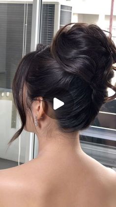 ครูหญิง ภัครา on Instagram: "Romantic French Twist Hairstyle" Asian Bridal Hair, Wedding Hair Up, Hairstyles Homecoming, Bridesmaid Hairstyles Half Up Half Down, Bridal Hair Buns, Homecoming Hairstyles Updos, Prom Hairstyles For Long Hair, Hair Homecoming, Long Hair Updo