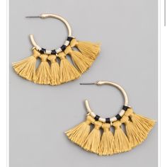 Brand New Mini Hoop Mustard And Gold Fringe Earrings. Measurements Posted In Pic #2. Also Available In Other Colors Check Other Listings. Bohemian Yellow Hoop Earrings, Yellow Bohemian Hoop Earrings For Beach, Bohemian Yellow Hoop Earrings For Beach, Yellow Small Hoop Earrings For Summer, Yellow Hoop Earrings For Summer Beach, Yellow Hoop Earrings For Spring, Yellow Hoop Earrings For Pierced Ears, Fringe Hoop Earrings, Gold Fringe