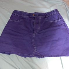 Stitched Purple Skirt Spring Fitted Bottoms With Contrast Stitching, Fitted Bottoms With Contrast Stitching For Spring, Casual Stretch Purple Skirt, Casual Purple Skirt With Pockets, Purple Cotton Mini Skort, Purple Mini Skirt With Pockets, Purple Cotton Lined Skirt, Trendy Purple Cotton Skirt, Spring Bottoms With Contrast Stitching, Short Length