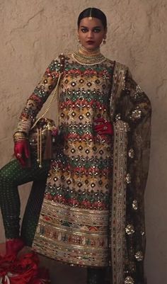 Marriage Saree, Sabyasachi Collection, Sabyasachi Mukherjee, Desi Fits, Banarasi Suit, Ethnic Suit, Gotta Work, Traditional Indian Dress