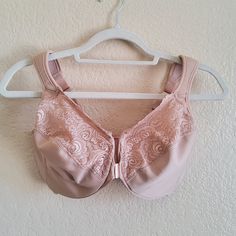 Glamorise Lace Underwire Unpadded Front Closure Bra Size 34g New Size 34g Or 34dddd New Without Tag Nwot Excellent Condition This Pretty Underwire Bra Has A 3-Part Cup With Side Support Panels And Angled Seaming For Shape. Wide Padded Straps Help Relieve Shoulder Strain Seamed, Unpadded Underwire Cup Shapes And Lifts, With Lined Lace Upper Panel And Soft Mesh, Moisture Wicking Lower Panel For Comfort. Top Cup Edge Is Elasticized For A Custom Fit. Side Support Panels Help Center Your Breasts And Feminine Beige Bra With Medium Bust Support, Cup Shapes, Shoulder Strain, Front Closure Bra, Lace Underwire, Touching You, Underwire Bra, Bra Sizes, Custom Fit