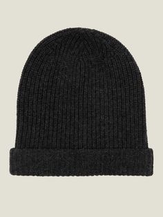 Our signature beanie is expertly knitted in Bergamo, Northern Italy, with luxurious pure four-ply cashmere. Designed with a ribbed chunky knit finish and crafted with a gauge 7 knit, it effortlessly adds an extra layer of warmth to your winter wardrobe, offering a cosy embrace during the colder months.    We are proud to source only the finest A-grade fibres to produce superior cashmere yarn in the heart of Italy. This outstanding yarn guarantees unparalleled softness, warmth and durability. Apres Ski Wear, Cashmere Hat, Cashmere Beanie, Beanie Style, Fine Yarn, Northern Italy, Cashmere Wool, Ski Wear, Knit Beanie