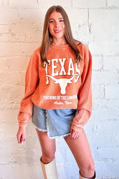 UT Mascot Cord Sweatshirt Collegiate Long Sleeve Sweatshirt Fan Merchandise, Relaxed Fit Long Sleeve Fan Gear Sweatshirt, Relaxed Fit Long Sleeve Sweatshirt For Fans, Fall Season Team Logo Sweatshirt, Orange Relaxed Fit Sporty Sweatshirt, Team-colored Fall Sweatshirt With Team Logo, Team-colored Sweatshirt With Team Logo For Fall, Orange Sporty Sweatshirt With Graphic Print, Orange Crew Neck Top For Sports Season