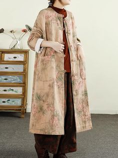 Indulge in luxury with our Women Autumn Ethnic 100% Cotton Long Padded Coat. Stay warm and stylish with this exclusive piece, made from premium quality cotton and featuring ethnic-inspired designs. Elevate your autumn wardrobe with this elegant and comfortable coat. Features Item Code: 7669333360702 Material: 100%Cotton Pattern: Flower Collar: O-Neck Sleeve Length: Full Sleeve Sleeve Style: Regular Sleeve Style: Retro Season: Autumn.Winter The model height:160cm.weight:50kg Care At 40 or 60 degrees . Wash it with the colored laundry. add a colored detergent. Hand wash or machine wash. Long Padded Coat, Fur Sliders, Padded Coat, Retro Stil, Fall Wardrobe, Full Sleeve, Boho Outfits, Ghana, Bosnia And Herzegovina