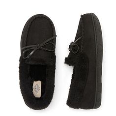 These St. John's Bay women's moccasin slippers come with a plush faux fur lining and a flat sole for the ultimate in loungewear comfort. Wear them with pajamas or a tracksuit. Closure Type: Slip-OnBase Material: 100% PolyesterUpper/Outer Base Material: 100% PolyesterShoe Lining Material: PolyesterSole Material Content: 100% Thermoplastic-RubberCountry of Origin: Imported Casual Flat Slippers With Faux Fur Lining, Moccasin Slippers, Slippers Black, Black Slippers, Moccasins Slippers, Comfort Wear, Moccasins, Faux Fur, Pajamas