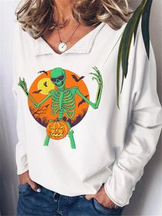 Halloween Casual Long Sleeve Sweatshirt Halloween Long Sleeve T-shirt With Skull Print, Fall Skull Print Long Sleeve T-shirt, Spooky Skull Print Tops For Fall, Spooky Skull Print Fall Top, Long Sleeve Skull Print T-shirt For Fall, White Tops With Character Print For Fall, White Halloween Letter Print Top, Spooky Skull Print Top For Fall, Spooky Long Sleeve Halloween Tops