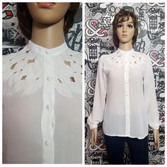 80s Victorian Clothing Victorian Blouse M Vintage Victorian style Victorian shirt White Blouse womens blouse Edwardian shirt White lace Blouse Please refer to photos for details of condition. Condition: very good vintageMeasurements:Length: 63 cm/ 24.8"Sleeve : 58 cm/22.8"Shoulder to shoulder: 37 cm/14.6"Bust: 92 cm/36.2"Waist 92 cm/36.2" size:  MnoteThe color on the pictures may vary due to monitor settings and light reflections.Ready to shipPlease do not hesitate to contact with me for any que White Collared Shirt With Lace Collar, White Shirt With Lace Collar, White Collared Blouse For Fall, White Spring Blouse With Collared Neckline, White Collared Blouse For Spring, White Blouse With Collared Neckline For Spring, Fitted Button-up Blouse With Lace Collar, Fitted Lace Collar Button-up Blouse, Fitted Collared Blouse With Lace Top