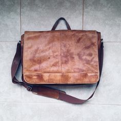 Very Nice Wilson Leather Messenger Bag! Could Use Conditioning. This Bag Is $200 New As It Says In The Photo. Messenger Bag Men, Leather Messenger Bag, Leather Messenger, Messenger Bags, Leather Bags, Messenger Bag, Man Shop, Leather, Color