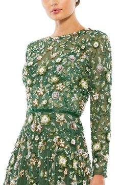 Glitter Prom Dresses, Embellished Gown, Short Summer Dresses, Beautiful Dress Designs, Sequin Prom Dresses, Western Chic, Prom Dress Shopping, Green Prom Dress, Satin Prom Dress