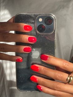 Red Nail Inspo, Nail Inspo Trendy, Nail Ideas Summer, Short Nail Ideas, Quartz Nails, August Nails, Makeup Nails Designs