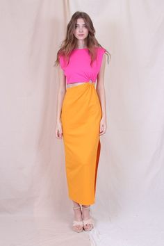 Color blocking cut out midi dress. NOTE: If your size is not available, please register your email in EMAIL ME WHEN AVAILABLE link. Cut Out Midi Dress, Pink Midi Dress, Me When, Pink Orange, Pink And Orange, Color Blocking, Not Available, Cut Out, Midi Dress