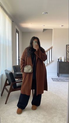 Size 16 Casual Outfits, Winter Outfits Xl Size, Autumn Style Plus Size, Womens Plus Size Winter Outfits, 2024 Autumn Outfits Plus Size, Plussize Outfit Ideas Fall, Curvy Elegant Outfit Winter, Autumn Outfit Inspo Midsize, Winter Outfit Curvy Girl