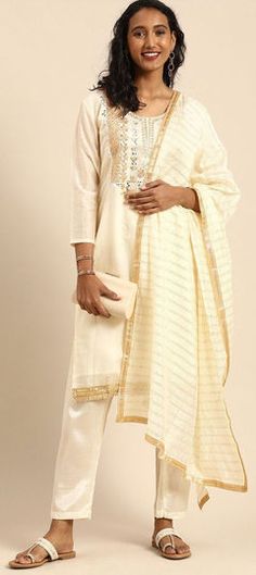 Beige and Brown color Salwar Kameez in Chanderi Silk fabric with Embroidered, Sequence, Thread work Latest Salwar Kameez Designs, Modest Evening Dress, Kameez Designs, Latest Salwar Kameez, Celebrity Gowns, Cream Trousers, Unstitched Dress Material, Suit Pant, Elegant Saree