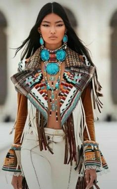 American Indian Fashion, Native American Style Outfits, Native American Fashion, Thanksgiving Outfit, Ponchos, American Apparel, Western Fashion, Beautiful Outfits, Bohemian Style