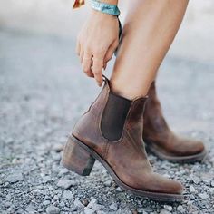 Stylish High Heel Women Boots On The Ground, Daily Shoes, Thick Heels, Womens Black Booties, Short Boots, Chunky High Heels, Pointed Heels, Leather High Heels, Flat Boots