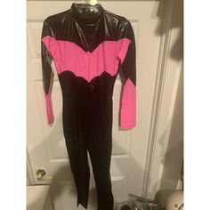 New Forplay Pink Night Batgirl Costume Batman Hot Pink & Black Catsuit Adult Size M/L. Includes Mask & Catsuit. Condition Is New With Tags. Black Long Sleeve Bodysuit For Cosplay, Pink Fitted Bodysuit For Loungewear, Trendy Pink Bodysuit For Night Out, Pink Fitted Bodysuit For Night Out, Trendy Pink Bodysuit For Club, Kostüm Pink, Black Catsuit, Superhero Suits, Batgirl Costume