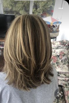 Inverted Bob Hairstyles With Layers, Haircuts For Medium Length Hair, Medium Layered Hair, Shoulder Length Hair Cuts, Haircuts For Medium Hair, Medium Hair Cuts, Crazy Hair, Shoulder Length Hair