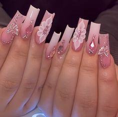 Pink Bling Nails, Sweet 16 Nails, Mexican Nails, Quince Nails, Quinceanera Pink, Quinceanera Nails, Pink Quince, Girly Acrylic, Nails Design With Rhinestones