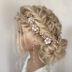 Bridal Hair Vine Wedding Headpiece With Flowers Bridal Hair - Etsy Rose Gold Wedding Headpiece, Floral Bridal Hair Accessories, Floral Bridal Hair, Wedding Hair Up, Bridal Hair Inspiration, Long Hair Wedding Styles, Wedding Hair Inspiration, Bridal Hair Vine, Hair Vine