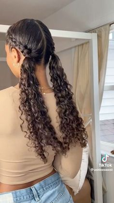 Mixed Curly Hair, Curly Hair Photos, Cute Curly Hairstyles, Curly Hair Styles Easy, Hairdos For Curly Hair, Natural Curls Hairstyles, Peinados Fáciles Para Cabello Corto, Curly Hair Inspiration, Curly Girl Hairstyles