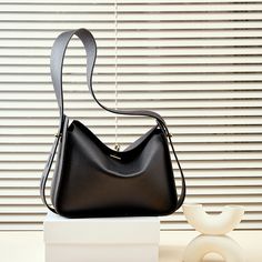 Free U.S. shipping. Style:  , color:Black, suite for season：Spring, Summer, Autumn ，Date, Going out, Night Club, Party, Work, Material Genuine Leather, Black Litchi Grain Leather Wide Strap Hobo Bag Twist-Lock Crossbody Purse Black Bucket Bag With Single Shoulder Strap For Office, Trendy Black Hobo Bag For Office, Black Shoulder Bag For Office In Fall, Chic Black Bucket Bag For Fall, Versatile Black Bucket Bag For Fall, Elegant Fall Bucket Hobo Bag, Black Hobo Shoulder Bag For Fall, Chic Black Bucket Bag With Single Shoulder Strap, Versatile Black Shoulder Bag For Fall