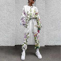 Fabric:Cotton Blend; Sleeve Length:Long Sleeve; Look After Me:Machine wash; Gender:Women's; Style:Streetwear,Basic; Elasticity:Micro-elastic; Tops Type:Pants Sets,Tracksuit,T shirt Tee; Occasion:Casual Daily,Vacation; Details:Top,Bottom; Fit Type:Loose; Pattern:Floral; Design:Drawstring,Print; Neckline:Crew Neck; Bottom Type:Jogger Pants,Loungewear,Pant; Front page:FF; Production mode:External procurement; Bust:; Hips:; Length [Bottom]:; Length [Top]:; Shoulder Width:; Sleeve:; Waist:; Fit US Si Basic Streetwear, Grass Pattern, Wavy Style, Tracksuit Pants, Harajuku Fashion, Streetwear Women, Above Knee, Green And Purple, Print Tops