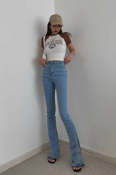 Item Type: BottomsMaterial: DenimPattern: PlainColor: Black. Dark Blue. Light BlueSize: XS. S. M. L Size (CM): Length Hip Waist Thigh XS 106 66-76 56-62 40 S 107 70-80 60-66 42 M 108 74-84 64-72 44 L 109 78-88 68-78 46 Denim Pattern, Denim Patterns, Rhinestone Dress, Hem Jeans, Plain Color, Dress Satin, Bandage Dress, Mesh Dress, Velvet Dress