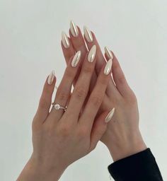 -SIZE:  XS: 3   7   6   7   9  S:   2   6   5   6   9  M:  1   5    4   5   8  L:   0  4    3   4   7  CUSTOM -SHAPE: Almond/ Coffin / Square / Oval -LENGTH: Long / Medium / Short -Wear: 1-2 days using stickers or up to two weeks using nail glue. The nails are reusable if you use sticker to apply. -Handmade by manicurist, high quality -Includes: Every set of nails come with 10 multi-sized nails and an application kit containing:   Wood stick  24 adhesive tabs  Alcohol pad  Small nail buffer  Nai Creamy White Chrome Nails, Pearl White Gel Nails, White Chrome Square Nails, Short Pearl Nails, Long Nails Coffin, White Sparkle Nails, Coffin Nails Short, Ivory Nails, White Nails With Gold