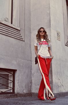 Red Pants, Sporty Chic, Sporty Look