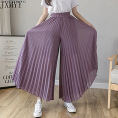 Fashion Streetwear Pleated Culotte Pants Blue Black Purple Chiffon Tro – lastrafashion Chiffon Trousers, Blue Wide Leg Pants, Streetwear Korean, Trouser Outfits, Culotte Pants, Elastic Waist Skirt, Loose Trousers, Fashion Female, Pants Blue