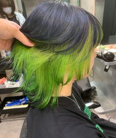 Under Side Of Hair Dyed, Green Hair Black Underneath, Green Hair Underneath, Black And Green Hair Underneath, Green Peek A Boo Hair, Short Hair With Green Underneath, Green Hair Dye Ideas Short Hair, Underdye Hair Short, Green Peak A Boo Hair