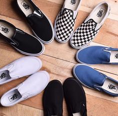 Vans Shoes Women, How To Wear Vans, Mens Vans Shoes, Cute Vans, Image Swag, Vans Sneakers, Sneakers Outfit, Sneakers Men Fashion