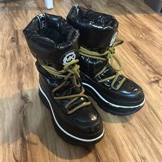 Gorgeous! Super Stylish And Useful!! The Most Amazing, Warm, Cozy Boots Cozy Boots, Michael Kors Shoes, Winter Rain, Michael Kors Black, Snow Boots, Black N Yellow, Rain Boots, Michael Kors, Yellow