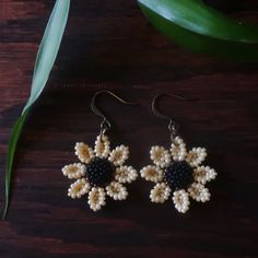 Handmade Cream Flower Earrings, Handmade Cream Flower Earrings For Gift, Handmade Cream Beaded Earrings Gift, 3d Miniature, Cosmos Flowers, Artist Gifts, Beaded Jewelry Diy, Hand Beading, Flower Earrings