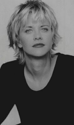 Meg Ryan Short Hair, Short Shag Hairstyles, Meg Ryan, Short Grey Hair