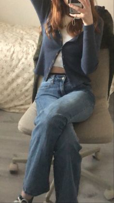 Jeans Brandy Melville, Mirror Shot, Mode Hippie, Downtown Outfits, Type S, Knit Style, Swaggy Outfits, Outfit Inspo Fall, Looks Vintage